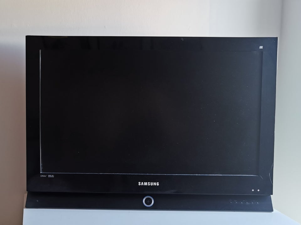 LCD, Samsung, LE32M61B