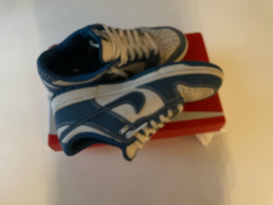 Fritidssko, Nike, str. 42,5