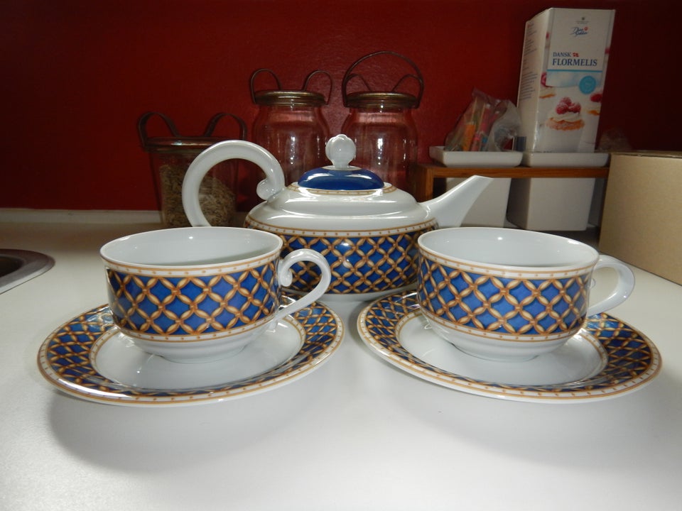 Porcelæn te kande og te kopper