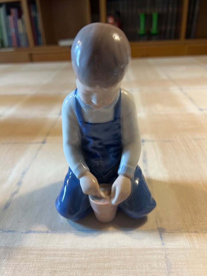 porcelænsfigur  BG