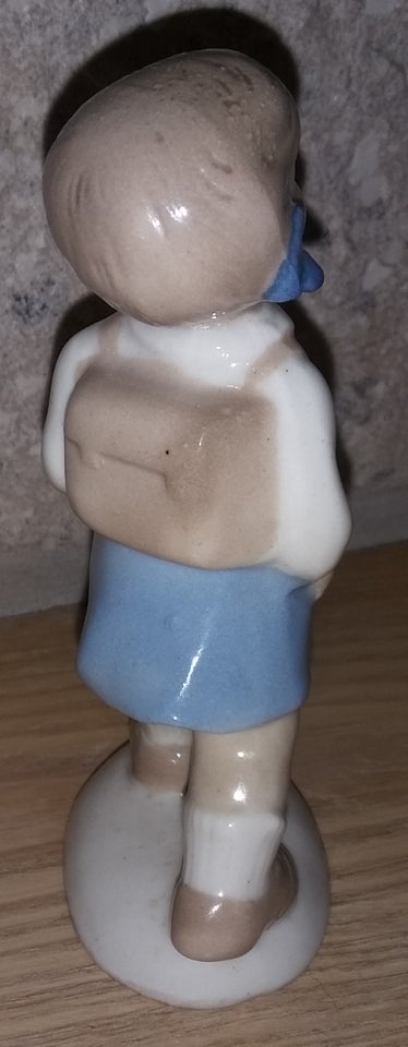 Porcelæn, Figur, lille skolepige