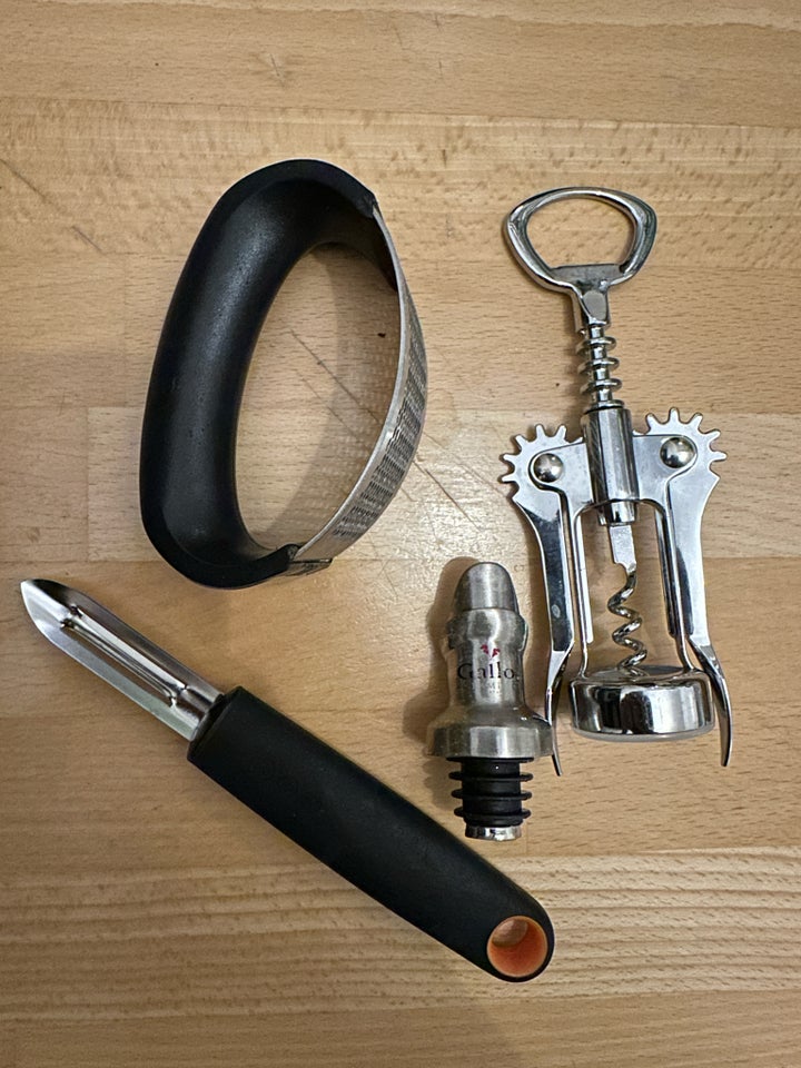 Wine bottle opener plus more