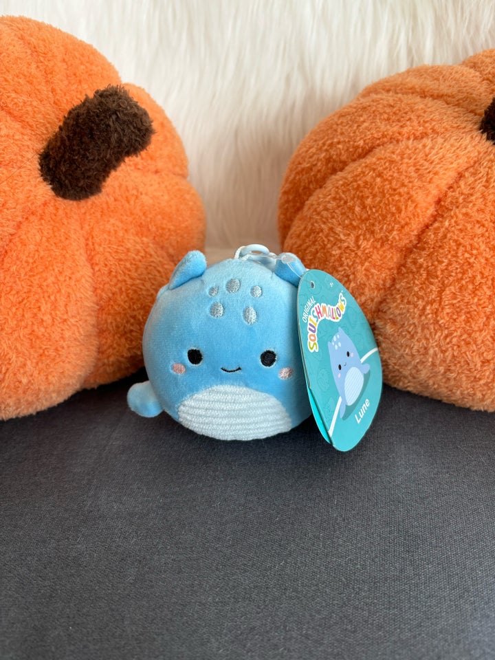 Squishmallow Lune Clip,