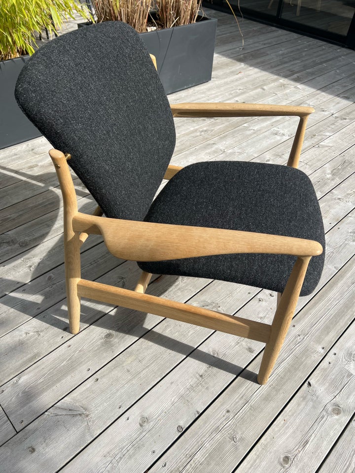 Finn Juhl FJ1360 France chair