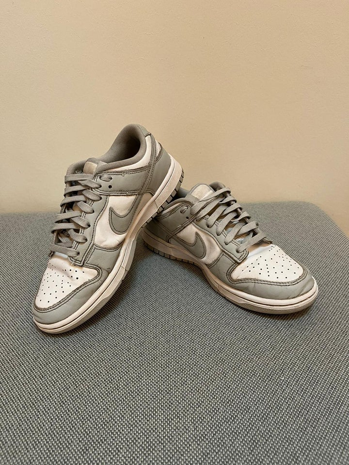 Sneakers, Nike, str. 39