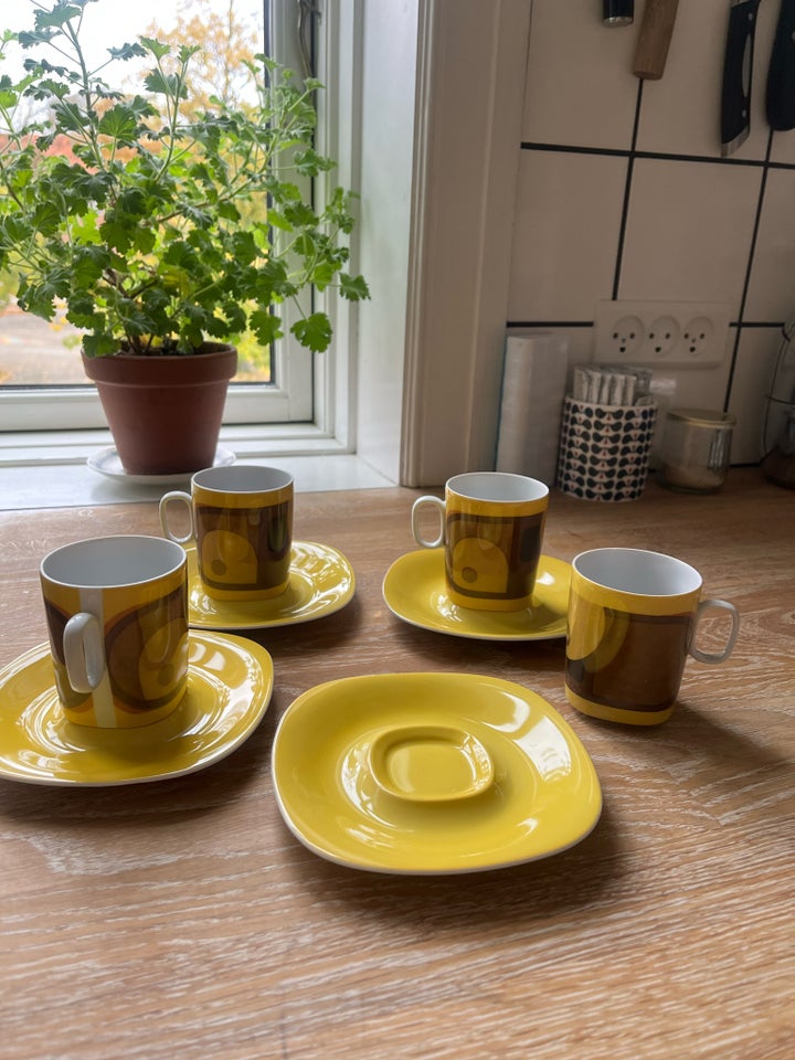 Porcelæn, Retro kaffekop med