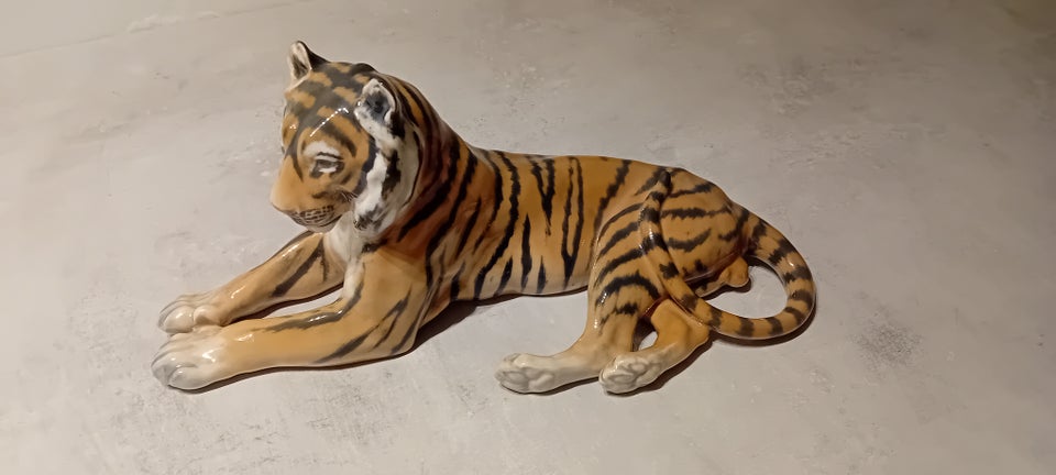 Kongelig porcelæn figur tiger,