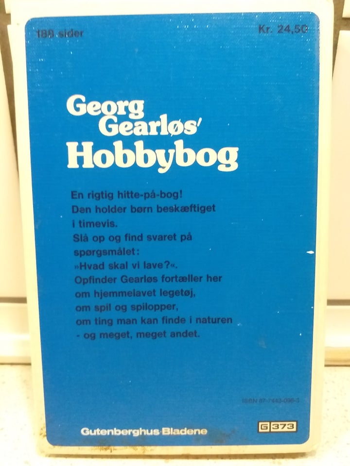 Georg Gearløs's Hobby bog, Walt