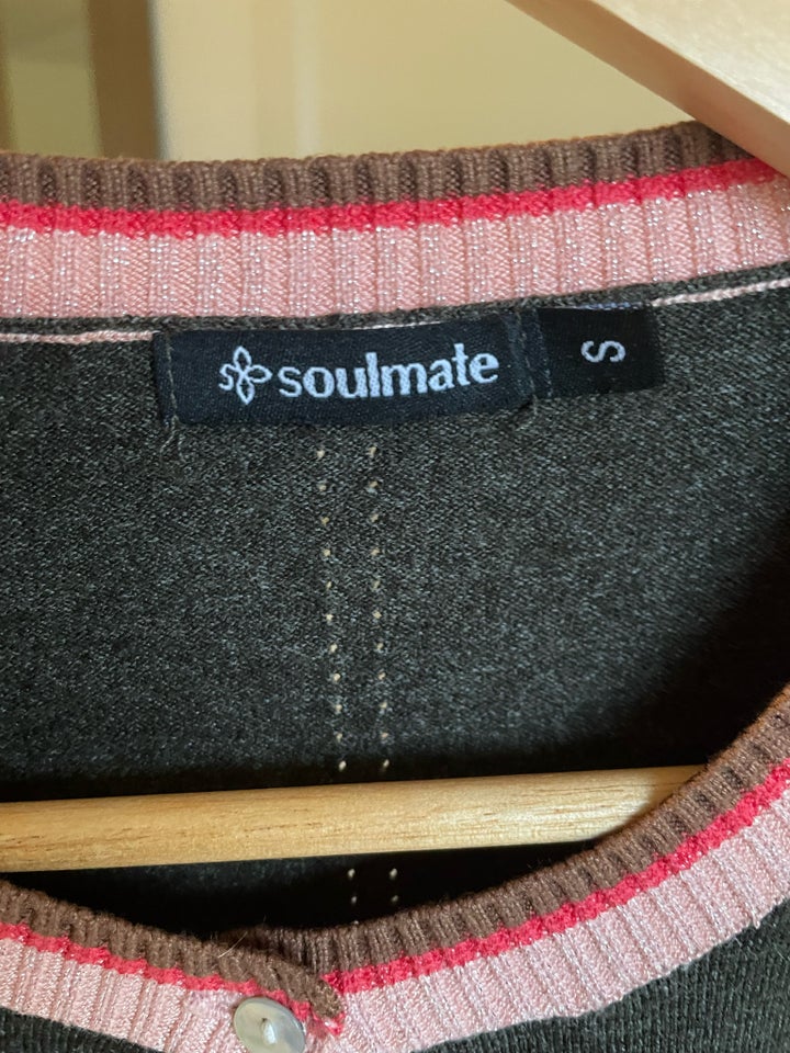 Cardigan, Soulmate, str. 34