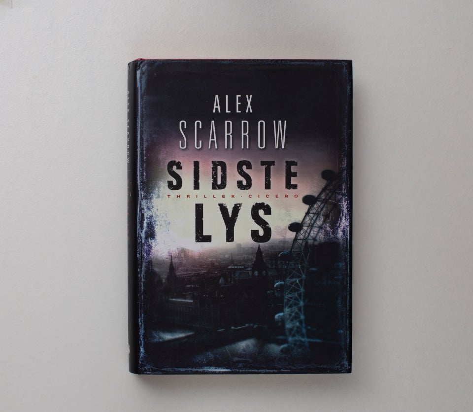 Sidste lys, Alex Scarrow, genre: