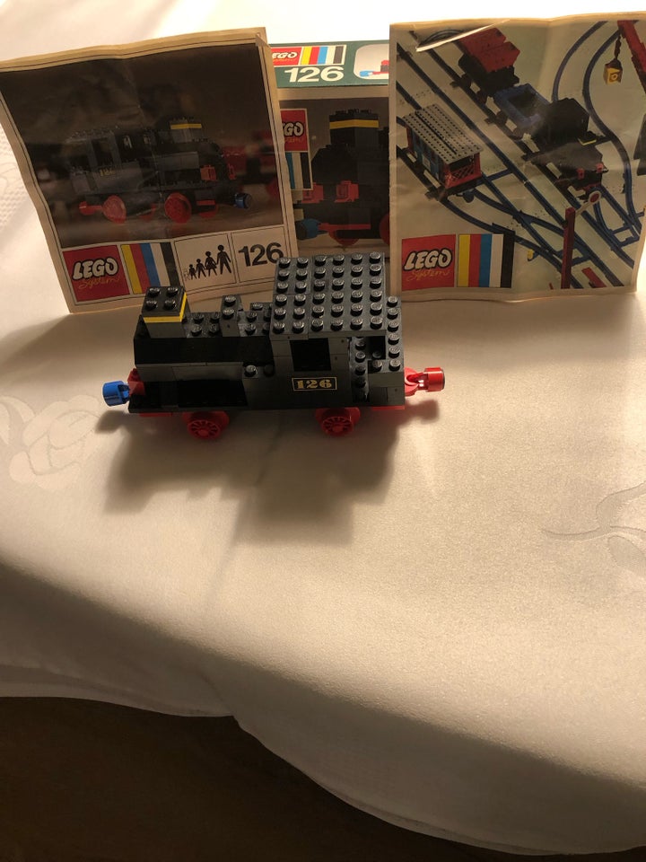 Lego System, 126