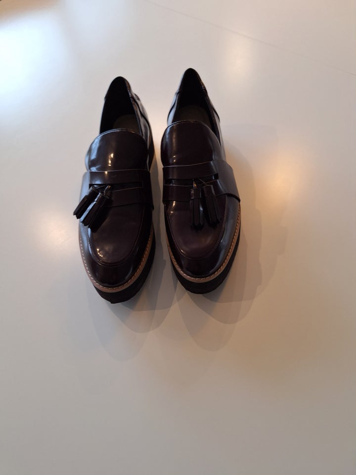 Loafers, str. 39, Zara