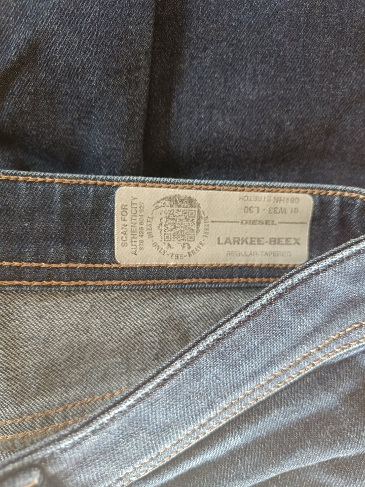 Jeans, Diesel, str. 33