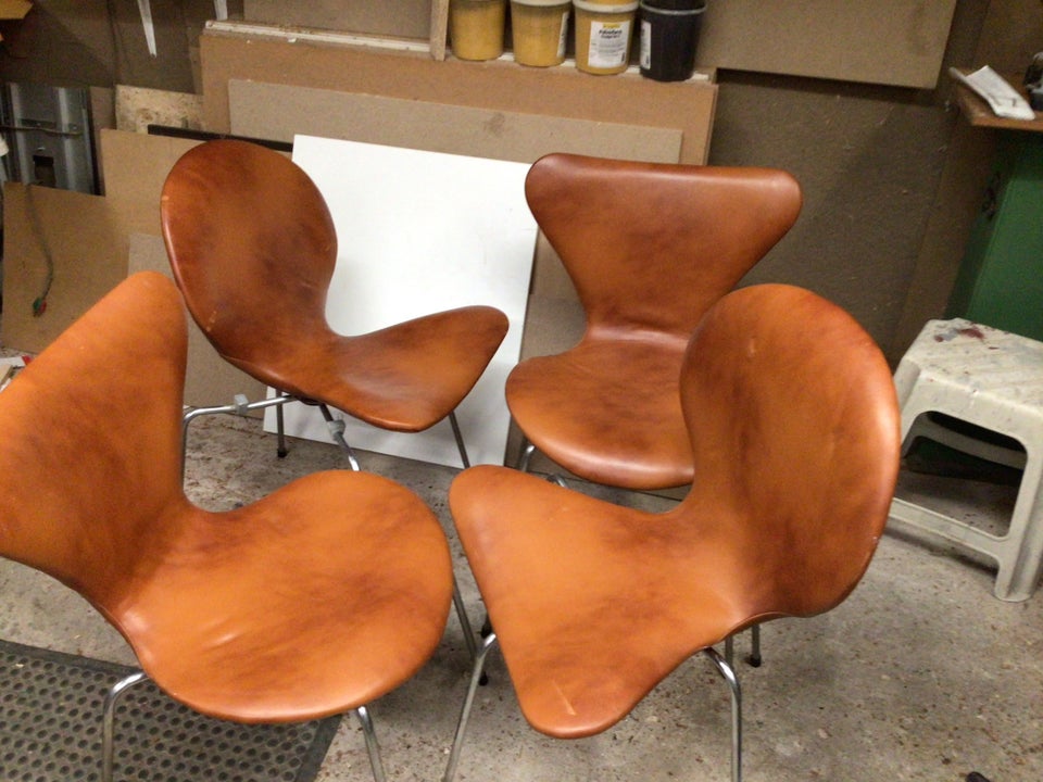 Arne Jacobsen, stol, 7er stol fuld