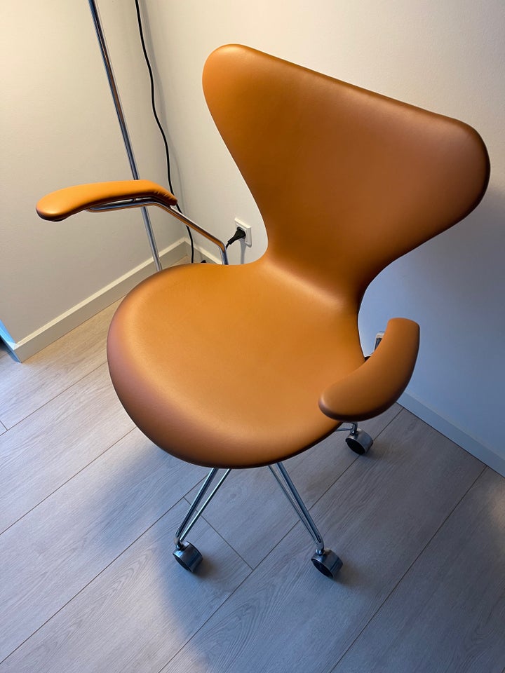 Arne Jacobsen 3217 7 er Its koral