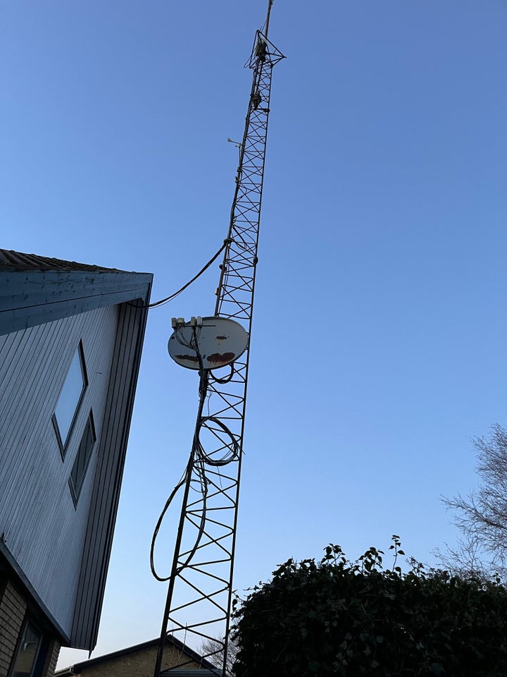 Gitter mast ca 10-12 meter med