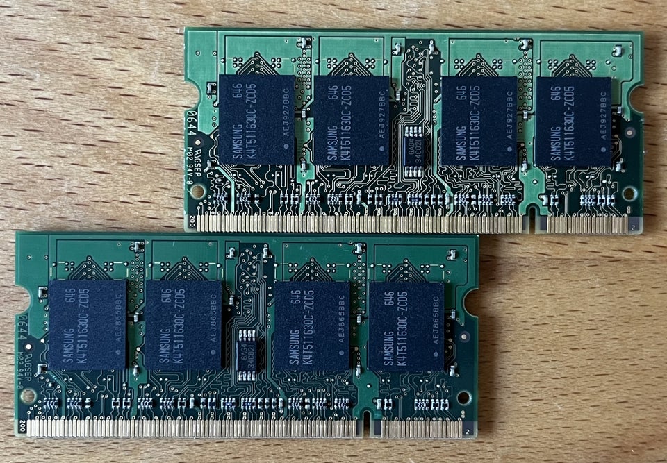 Samsung, 2x512MB, DDR2 SDRAM