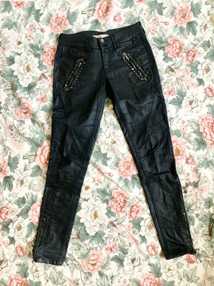 Jeans, Culture, str. 36