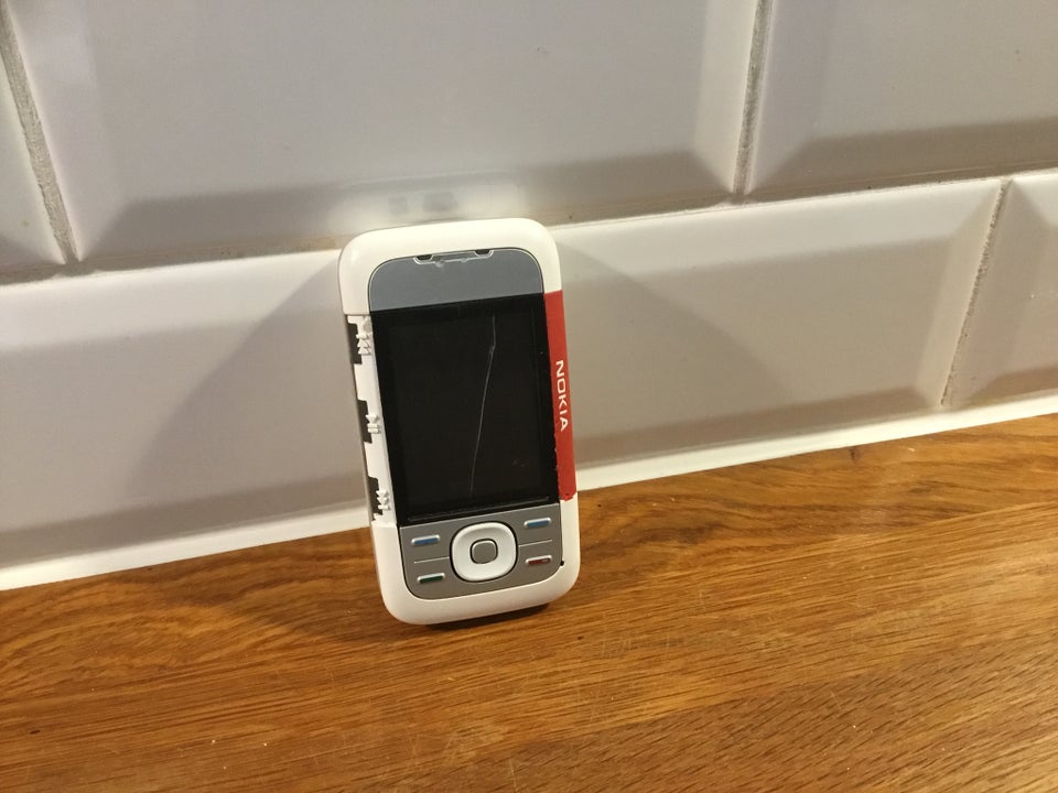 Nokia 5300, Rimelig