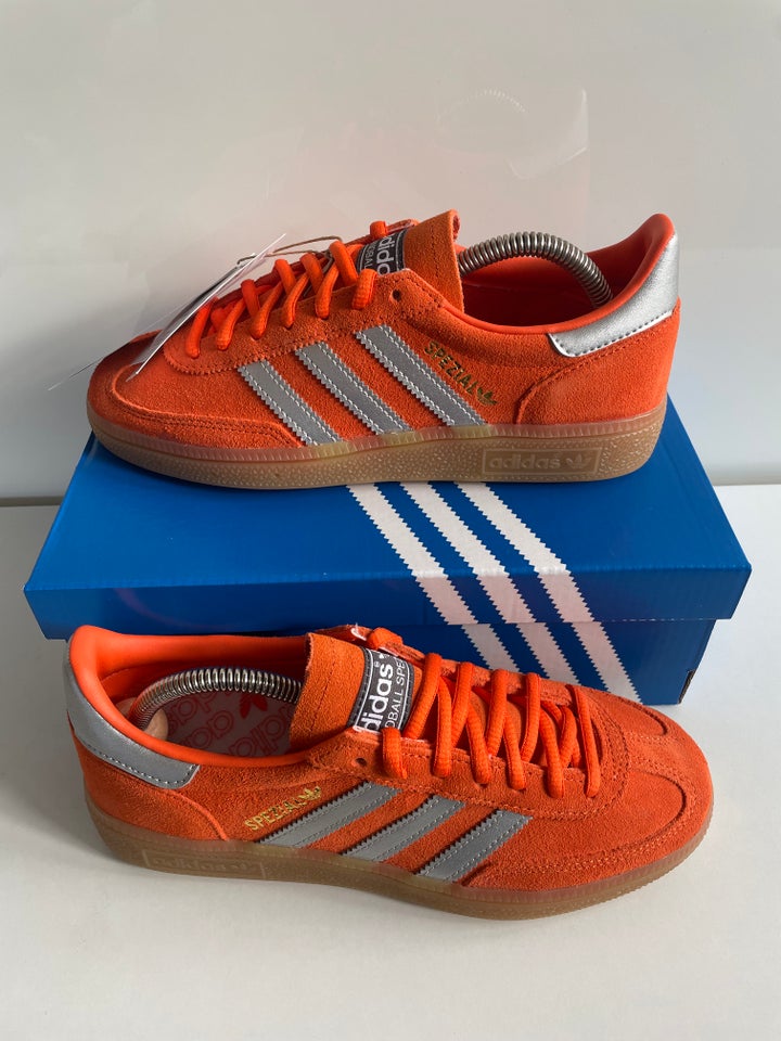 Sneakers, str. 38, Adidas