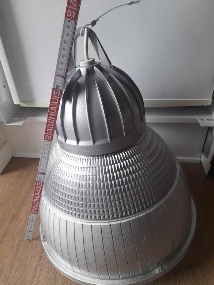 Pendel, Industri lampe-Dusano