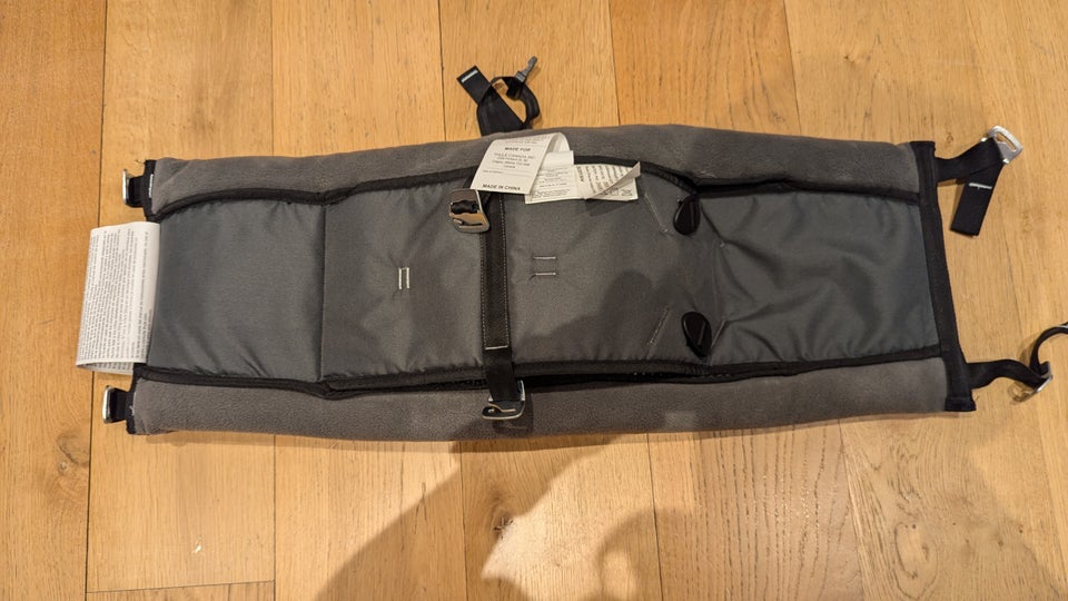 Thule chariot infant sling  Thule