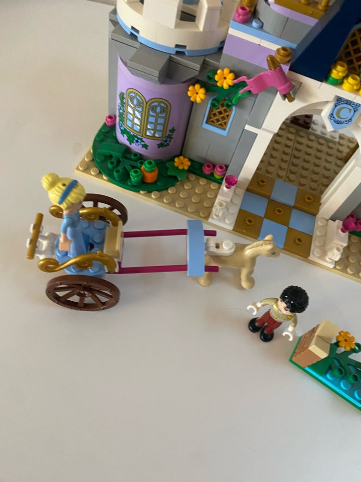 Lego andet, Askepot, Disney