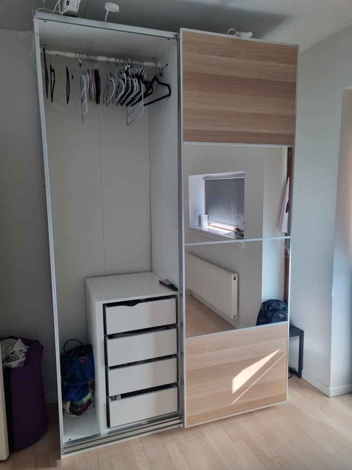 Garderobeskab Ikea Pax  b: 150 d: