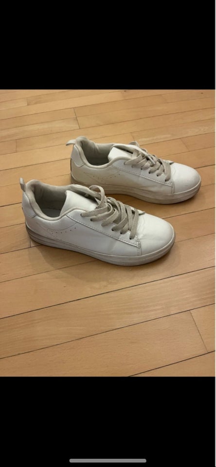 Sneakers, str. 38, Primark