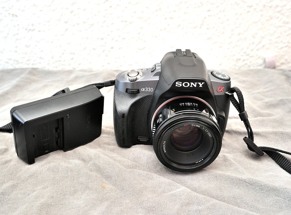 Sony A330 102 megapixels