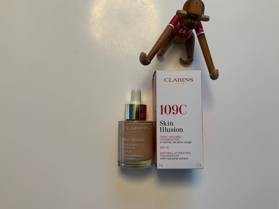 Makeup, Clarins