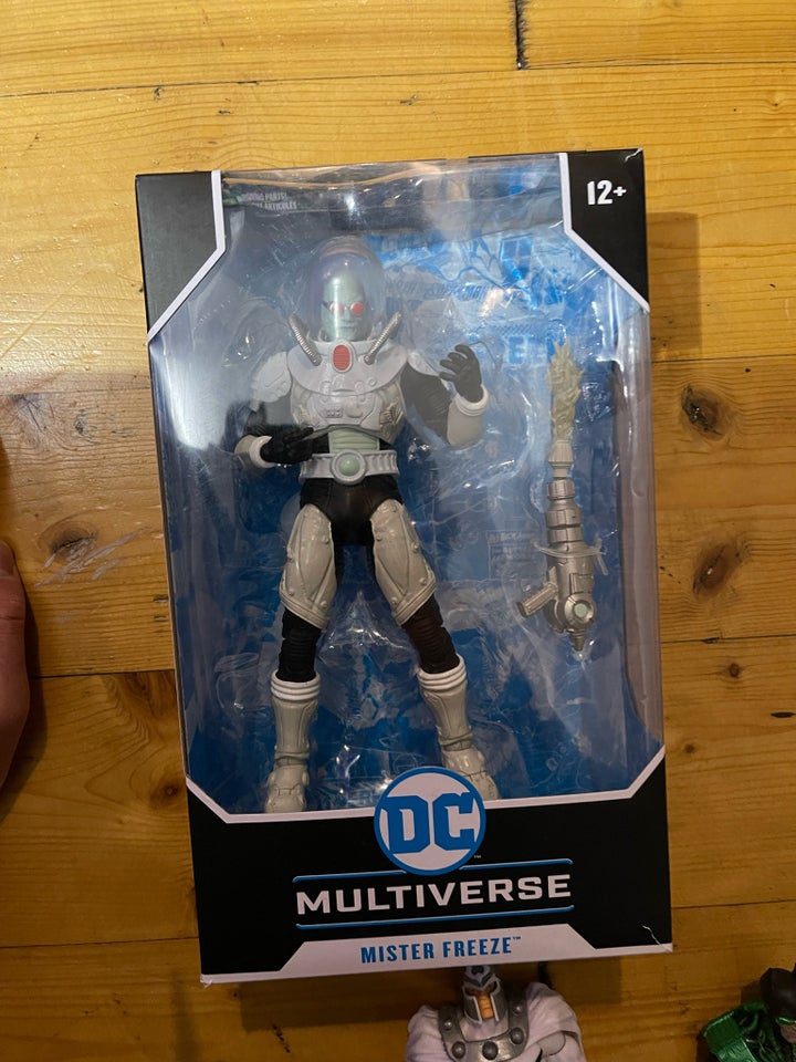 Dc Multiverse Mr. Freeze,