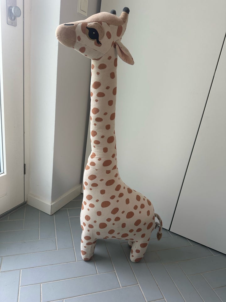 Andet legetøj, Girafbamse, HM