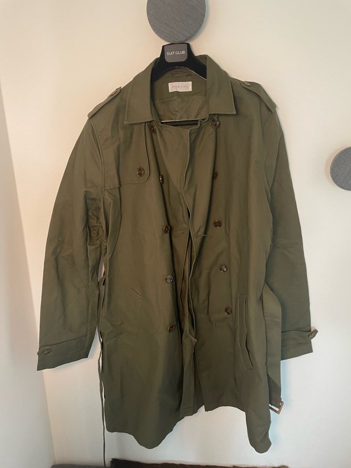 Trenchcoat, str. XL, Pier One