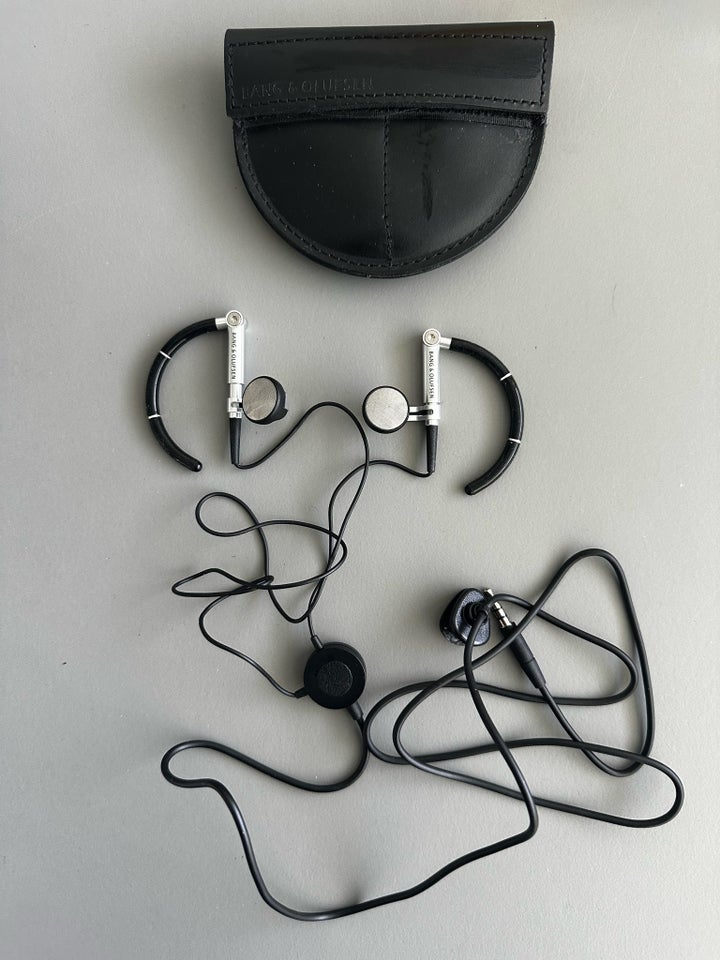 in-ear hovedtelefoner, BO,