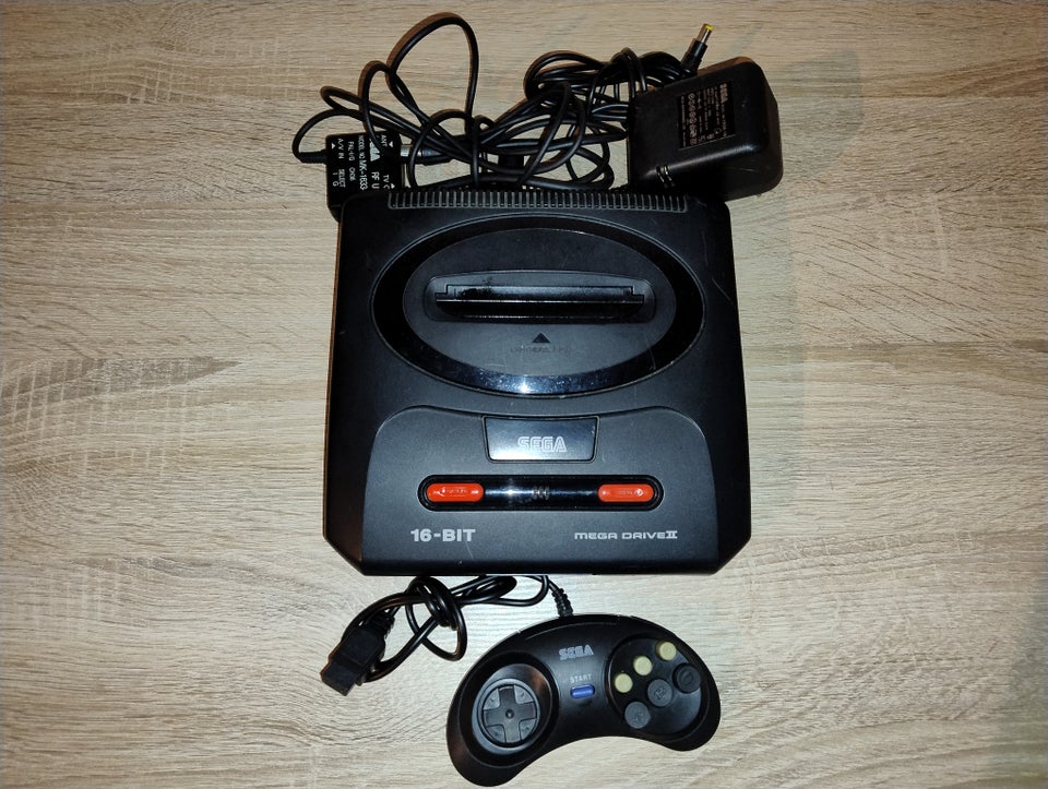 Sega Mega Drive 2, spillekonsol,