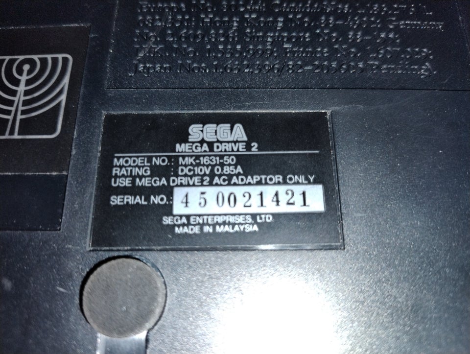 Sega Mega Drive 2, spillekonsol,