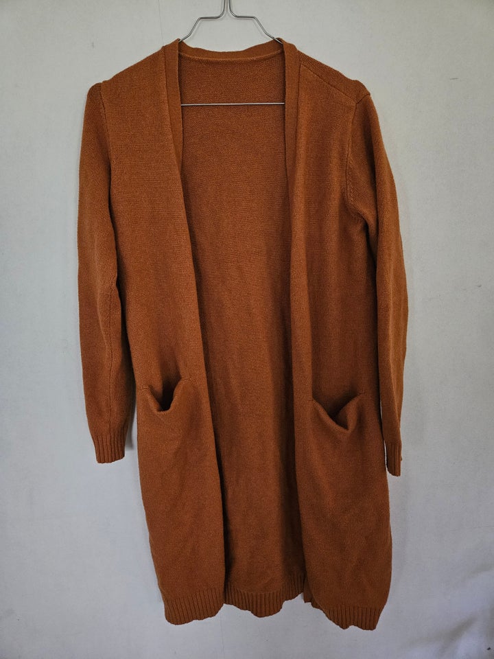 Cardigan, Ukendt, str. 38