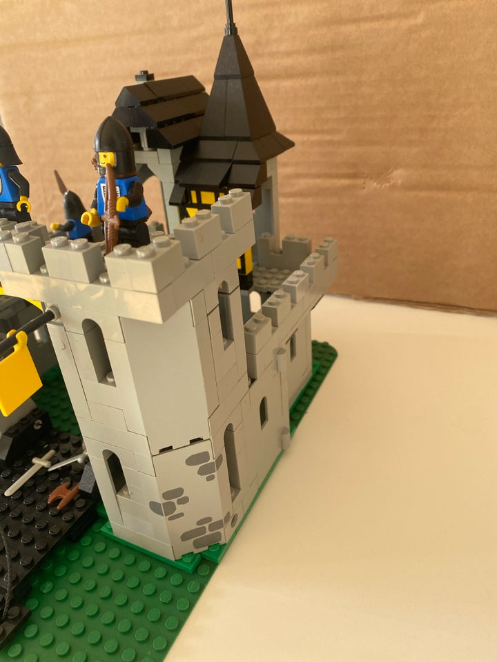 Lego Castle, 6074