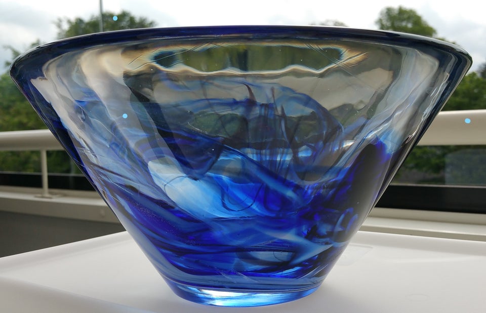 Glas skål (bowle), Anna Ahrner