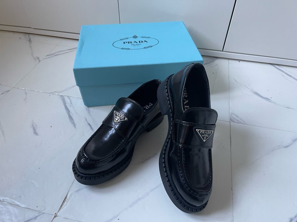 Loafers, str. 38, Sort