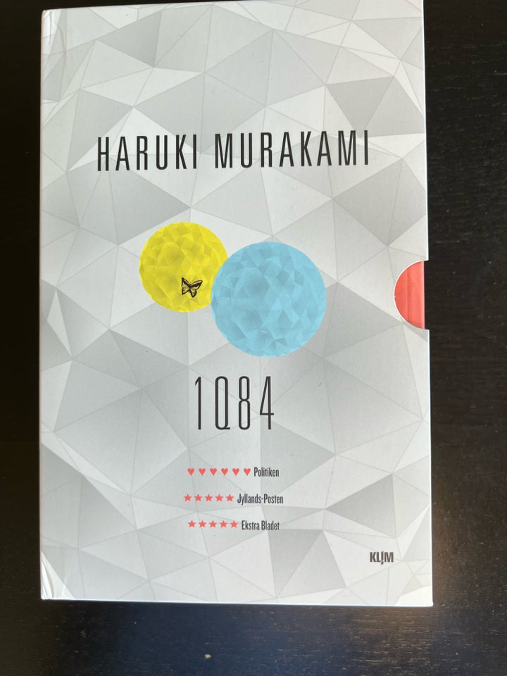 1Q84, Haruki Murakami, genre: