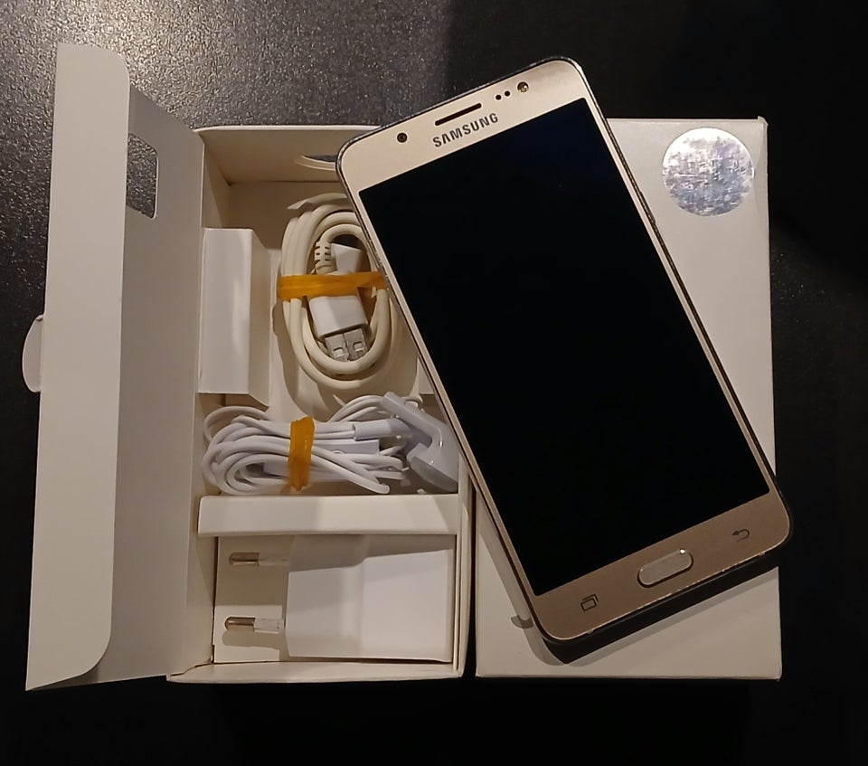 Samsung Galaxy j5, God