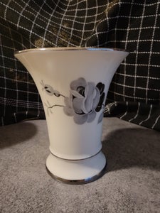 Porcelæn Vase Sort rose