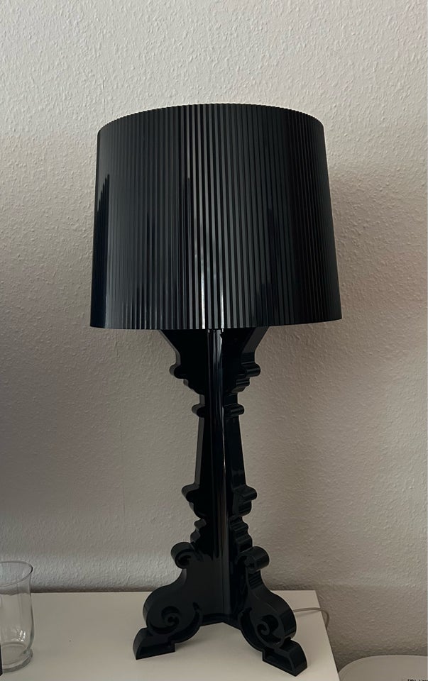 Anden bordlampe, Kartell