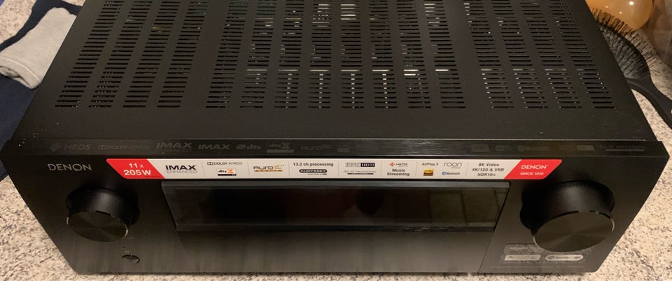 Denon AVC-X6700H 112 kanaler