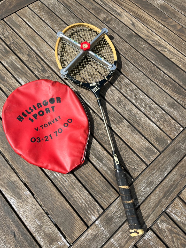 Badmintonketsjer Yonex 400