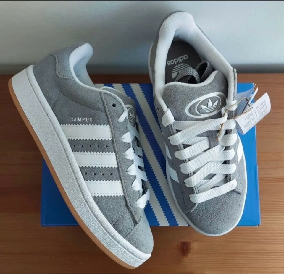 Sneakers Adidas str 435