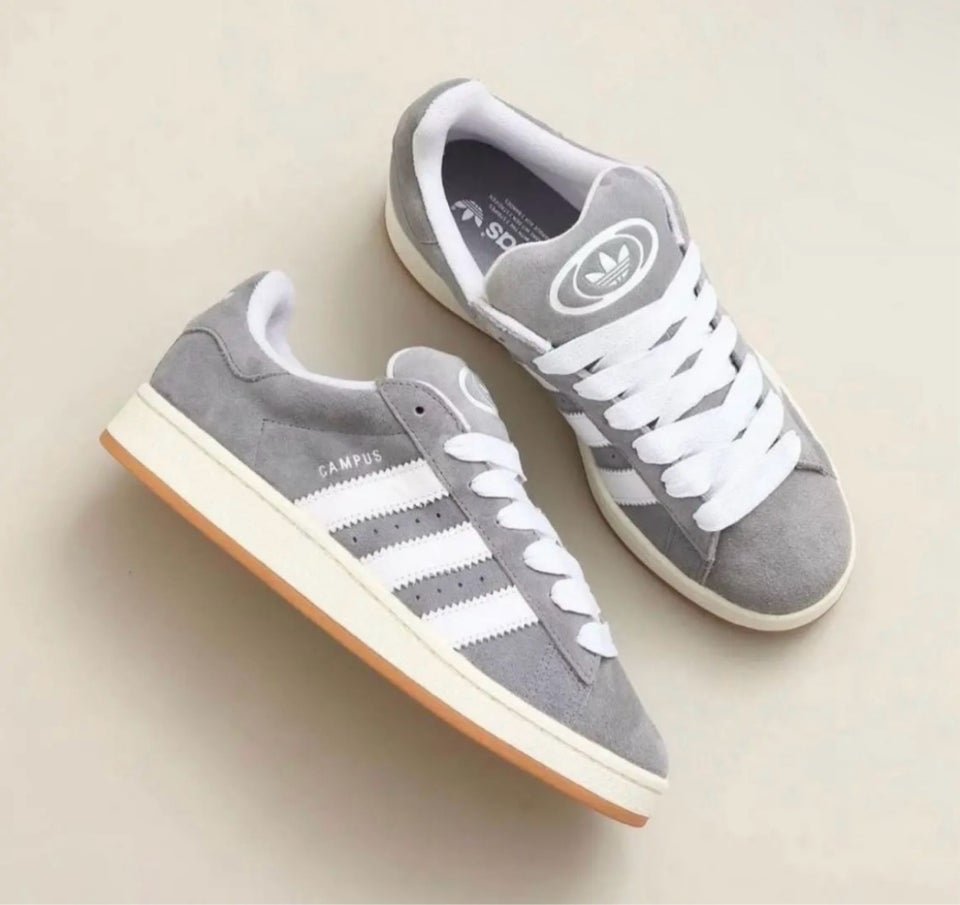 Sneakers Adidas str 435