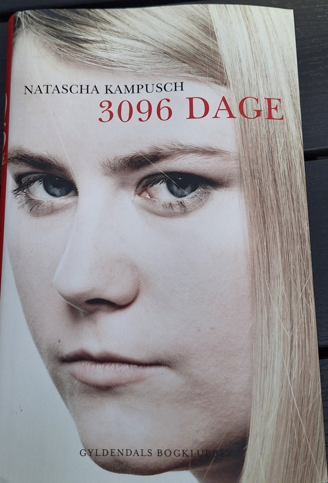 3096, Natacha kampus, genre: